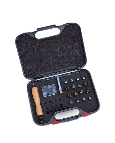 Roma Stud Kit
